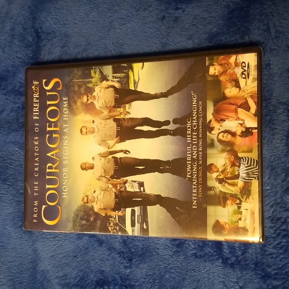 DVD (courageous)